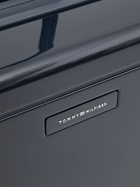 Tommy Hilfiger walizka kolor granatowy AW0AW17829