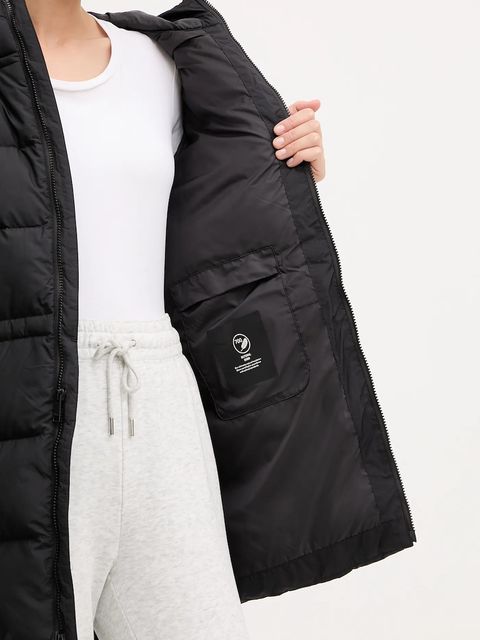 Jack Wolfskin kurtka puchowa FROZEN PALACE kolor czarny zimowa A65096