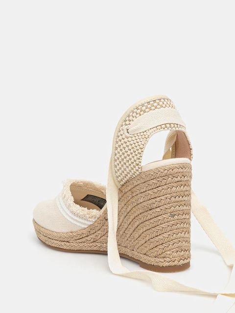 Tommy Hilfiger espadryle FRINGE CANVAS HIGH WEDGE kolor beżowy na koturnie FW0FW08878