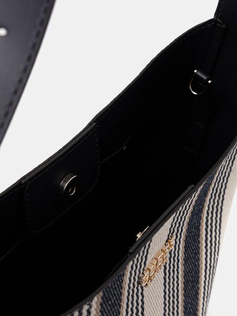 Guess torebka NICOLETTE kolor granatowy HWAS96 62040