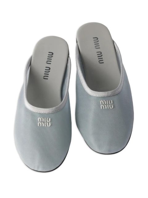 Miu Miu logo-detail flat mules - Grey