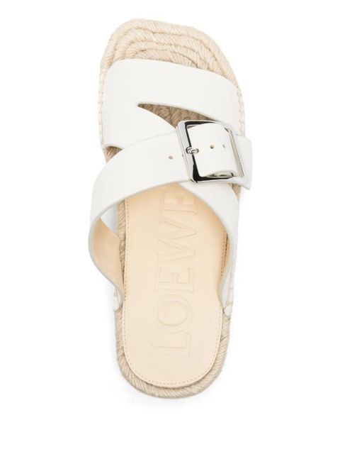 LOEWE leather sandals - Neutrals