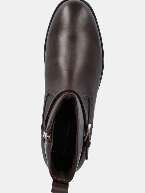 Tommy Hilfiger botki skórzane TH BUCKLE RIDING LEATHER BOOTIE damskie kolor brązowy na płaskim obcasie FW0FW08781
