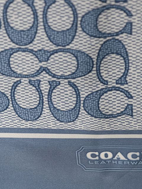 Coach chusta jedwabna - zdjęcie produktu nr 2