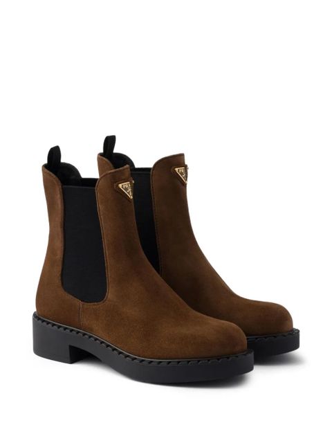 Prada logo-plaque chelsea boots - Brown