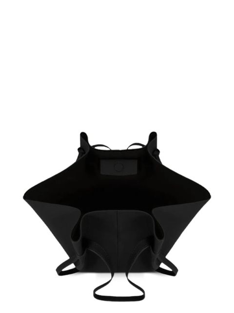 Yuzefi Mochi pebbled shoulder bag - Black - zdjęcie produktu nr 1