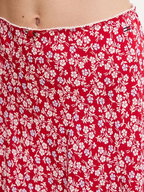 Tommy Jeans spódnica kolor czerwony mini rozkloszowana DW0DW20981