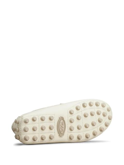 Tod's Gommino chain-motif loafers - White