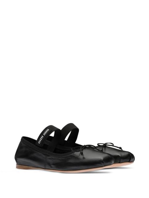 Miu Miu logo-patch ballerina shoes - Black - zdjęcie produktu nr 2