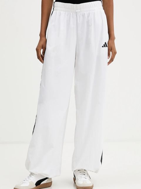 adidas spodnie dresowe Essentials kolor beżowy z aplikacją JE1307 - zdjęcie produktu nr 1