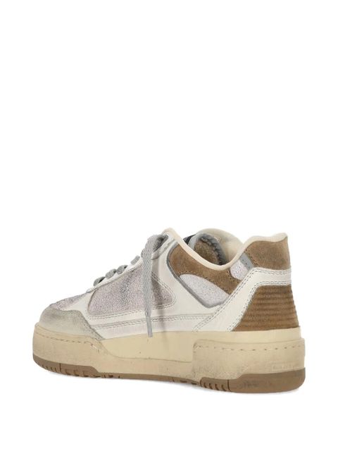 Golden Goose star appliqué leather sneakers - Neutrals - zdjęcie produktu nr 2