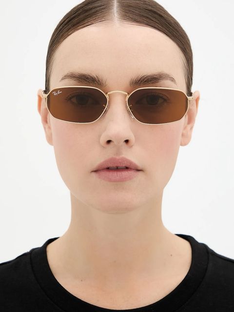 Ray-Ban okulary przeciwsłoneczne kolor złoty 0RB3947