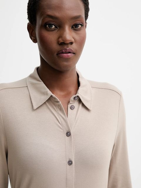 Marc O'Polo koszula damska kolor beżowy regular z kołnierzykiem klasycznym 511205252505