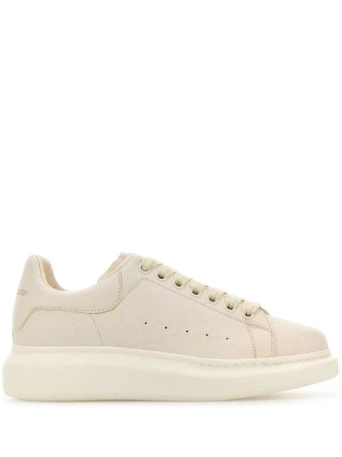 Alexander McQueen oversized trainers - White - zdjęcie produktu nr 1