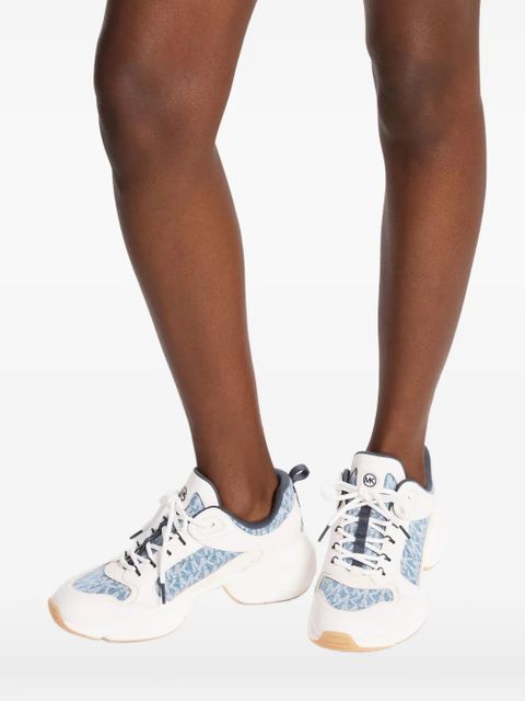 Michael Kors logo-print sneakers - White