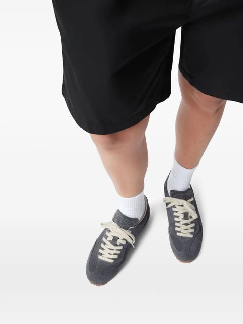 Axel Arigato Daze Runner suede lace-up low-top sneakers - Grey - zdjęcie produktu nr 2