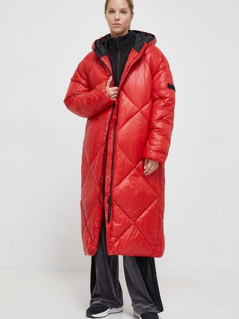 Didriksons kurtka damska kolor czerwony zimowa oversize - zdjęcie produktu nr 1