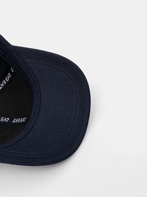 EA7 Emporio Armani czapka z daszkiem bawełniana kolor granatowy z nadrukiem AF11989.7X000005