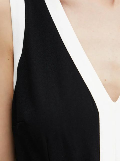 Morgan kombinezon PRISMA kolor czarny z dekoltem w szpic PRISMA