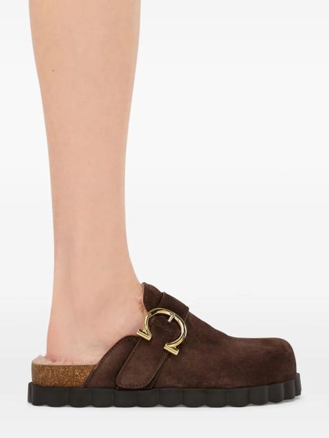 Ferragamo Gancini buckle rippled sole clogs - Brown