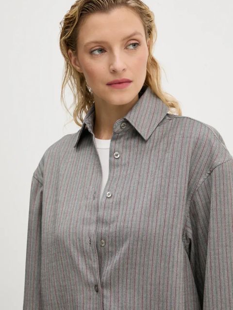 Remain koszula Herringbone Overshirt damska kolor szary relaxed z kołnierzykiem klasycznym 5018743038