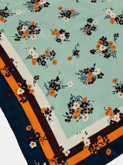 Weekend Max Mara apaszka jedwabna kolor multicolor wzorzysta 2515541094600