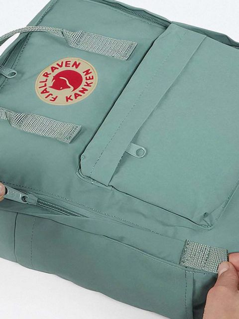 Fjallraven plecak Kanken kolor zielony duży z aplikacją F23510.600-600
