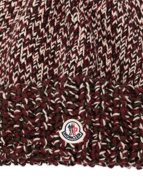 Moncler cable-knit logo-detail beanie - Red