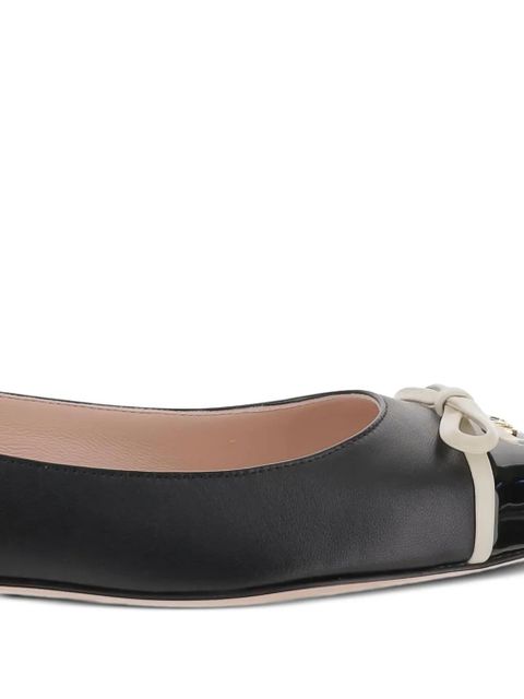 Valentino Garavani contrast-bow ballet flats - Black