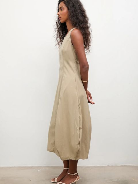 Answear.LAB sukienka kolor zielony midi rozkloszowana - zdjęcie produktu nr 2