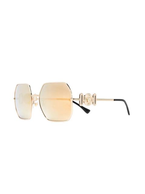 Versace Eyewear VE2248 Medusa-arm sunglasses - Gold - zdjęcie produktu nr 2