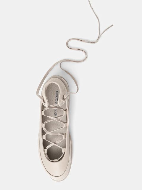 Ecco baleriny skórzane BIOM Lite Lace-Up kolor beżowy 802453-58261