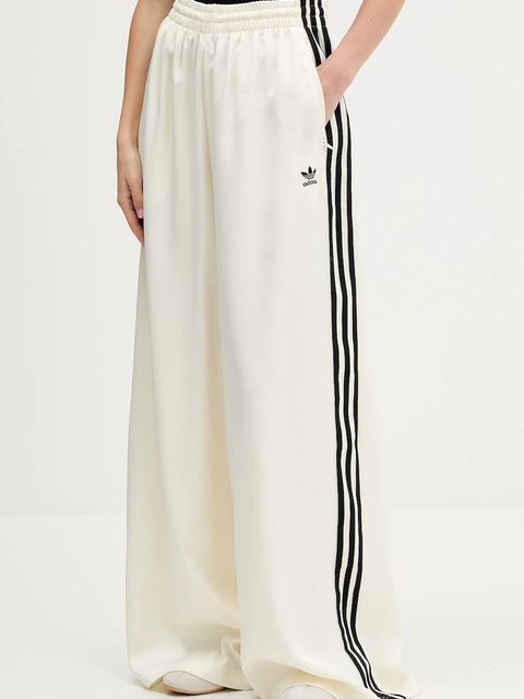 adidas Originals spodnie dresowe Satin Tp Wl damskie kolor beżowy z aplikacją KD2542 - zdjęcie produktu nr 1