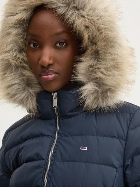 Tommy Jeans kurtka puchowa damska kolor granatowy zimowa DW0DW18864