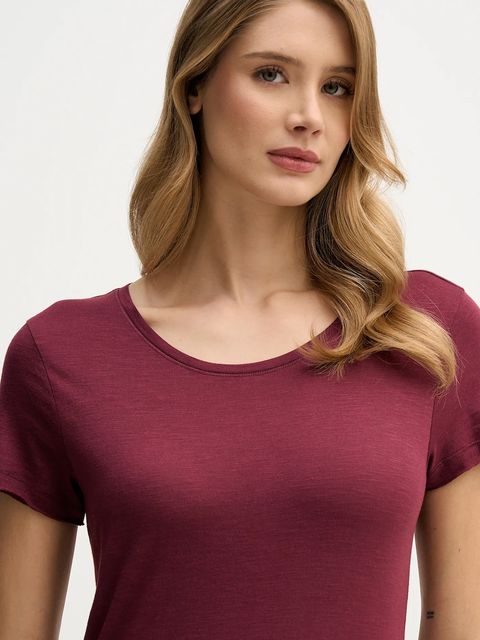 Sisley t-shirt damski kolor bordowy 3TNHL11A2