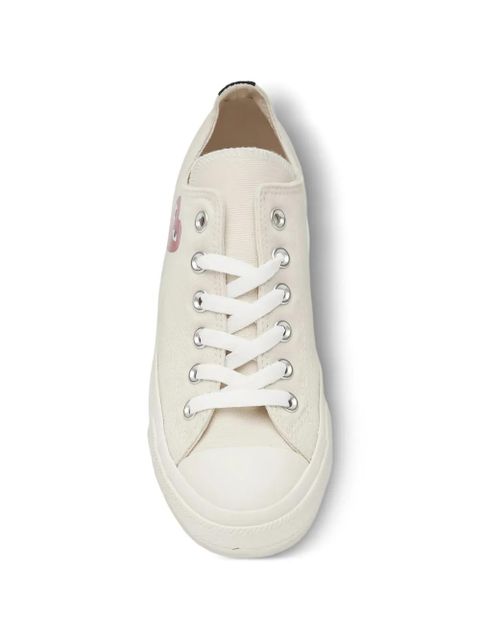 Comme Des Garçons heart sneakers - Neutrals