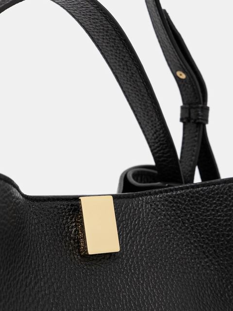 Yuzefi torebka skórzana GYOZA kolor czarny YUZCO-HB-GZ-L034