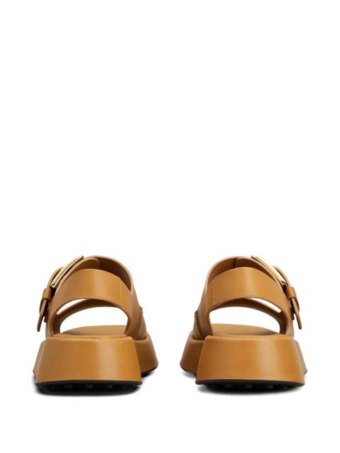 Tod's buckle-strap sandals - Brown