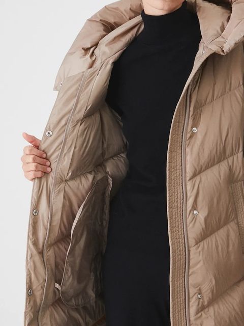 Medicine płaszcz puchowy damski kolor beżowy zimowy