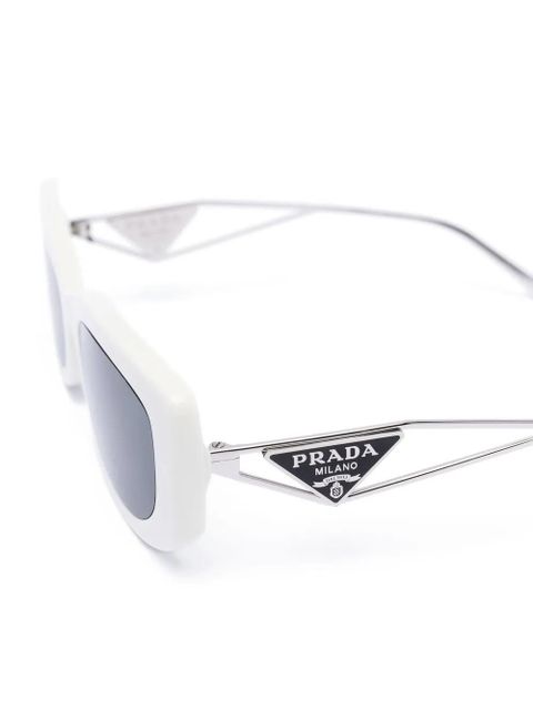 Prada Eyewear OPR14YS triangle-logo sunglasses - White