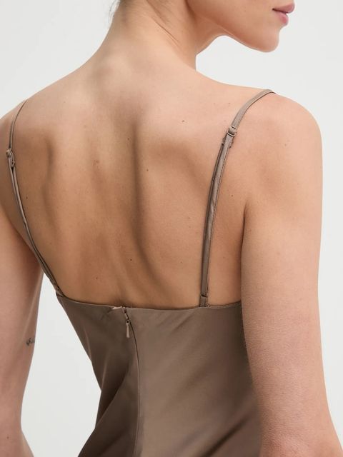 Bardot sukienka kolor brązowy maxi dopasowana 59709DB3