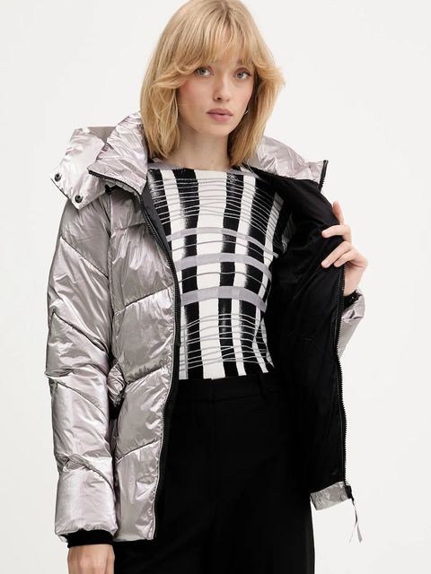 Desigual kurtka METALIC kolor różowy zimowa 25WWEW29