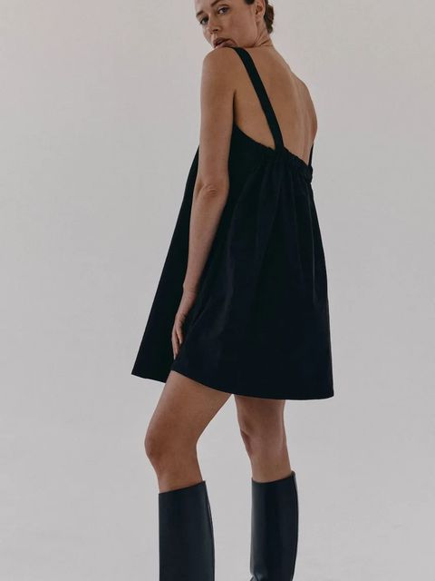 MUUV. sukienka JELLE kolor czarny mini oversize