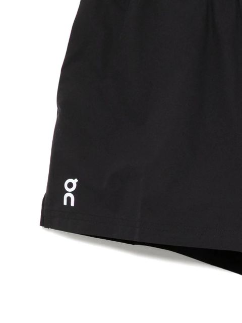 On Running Core shorts - Black