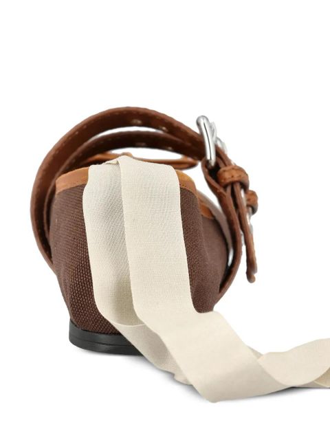 Miu Miu buckled-fastening ballerina shoes - Brown