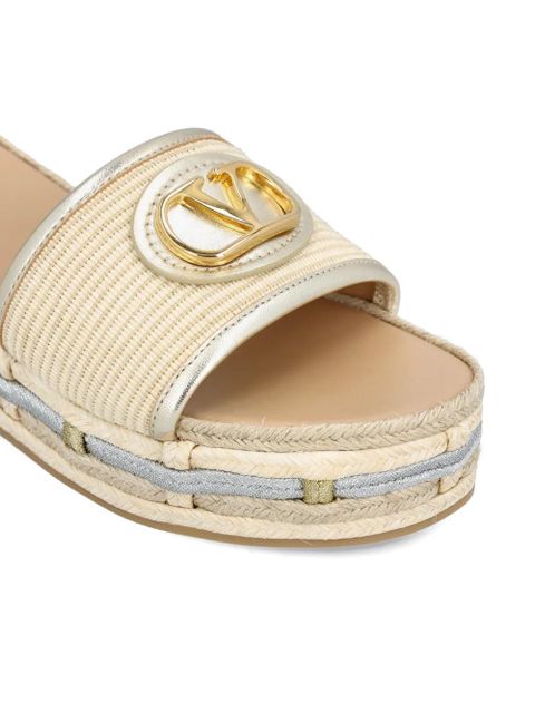 Valentino Garavani logo-plaque platform espadrilles - Neutrals