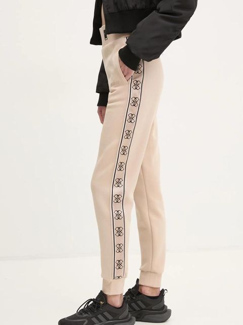 Guess spodnie dresowe BRITNEY kolor beżowy z aplikacją V2YB15 KB3P2 - zdjęcie produktu nr 1