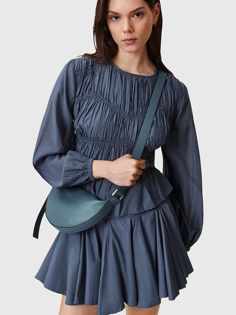 AllSaints torebka skórzana HALF MOON kolor niebieski W301XB