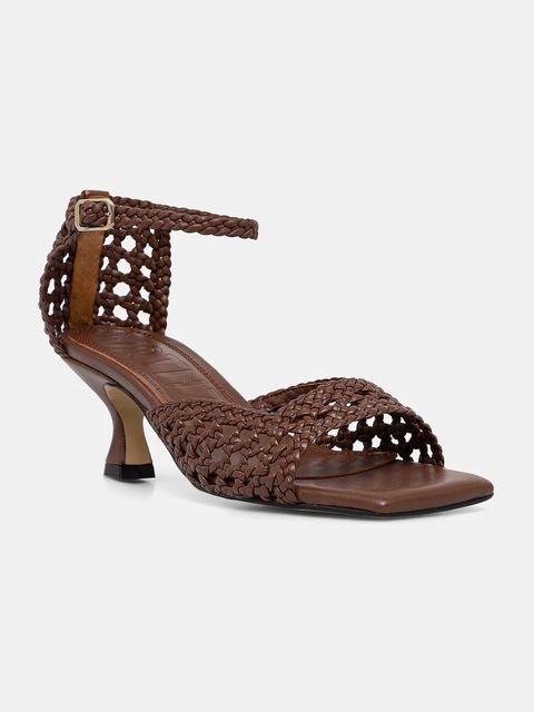 Souliers Martinez sandały na niskim obcasie skórzane VERONICA - zdjęcie produktu nr 1