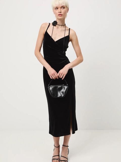 Medicine sukienka kolor czarny midi dopasowana - zdjęcie produktu nr 2